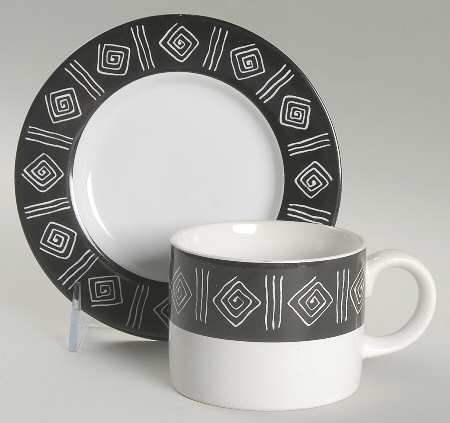 Sphinx Flat Cup & Saucer Set