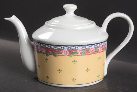 Trellis Rose Teapot & Lid