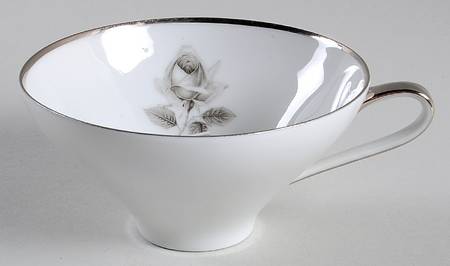 Estate Footed Cup