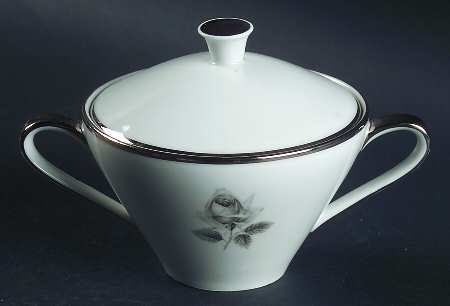 Remembrance (Platinumtrim) Sugar Bowl & Lid