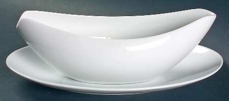 6600 White Gravy Boat & Underplate/Relish