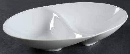 6600 White 11" Oval Divided Vegetable Bowl