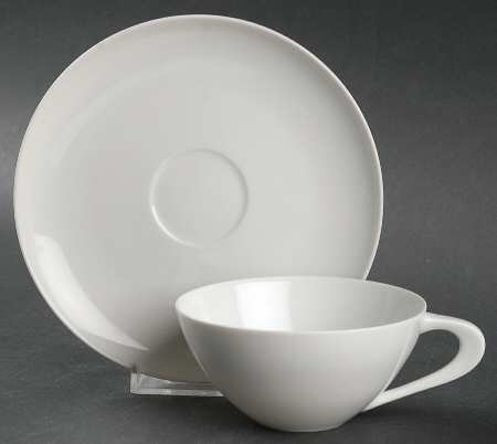 6600 White Flat Cup & Saucer Set