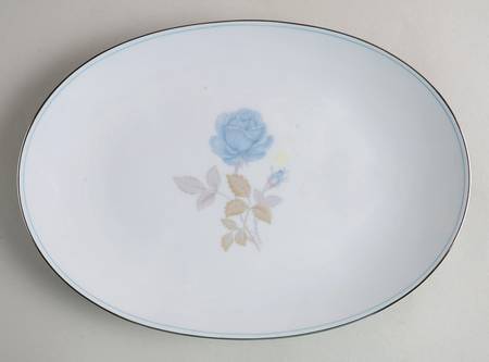 Alice Blue 11" Oval Serving Platter