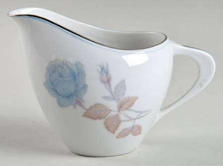 Alice Blue Creamer