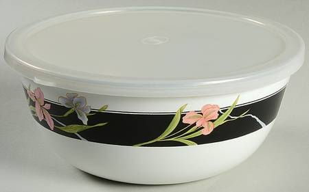 Allure 8" Metal Bowl W/Plastic Lid