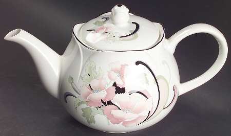 Anastasia Teapot & Lid