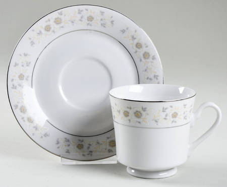 Antibes Footed Cup & Saucer Set