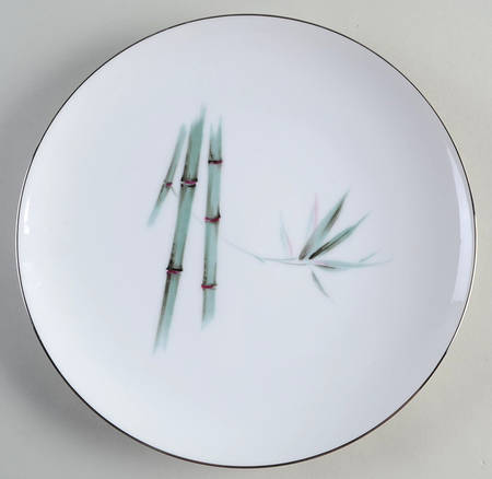 Bamboo Green Dinner Plate by Sango