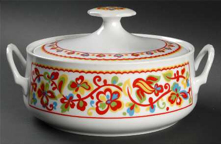Basque Round Covered Vegetable