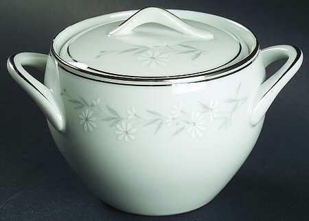 Bettina Sugar Bowl & Lid