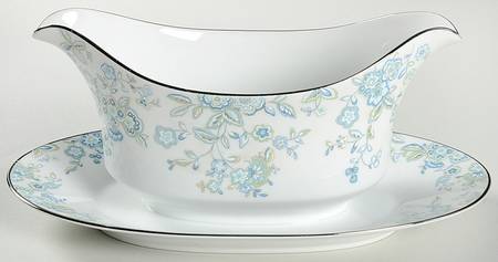 Blue Belle Gravy Boat with Attached Underplate