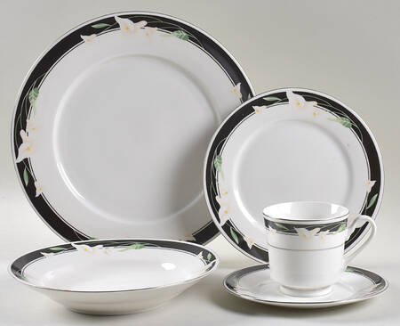 Black Fantasy 5 Piece Place Setting