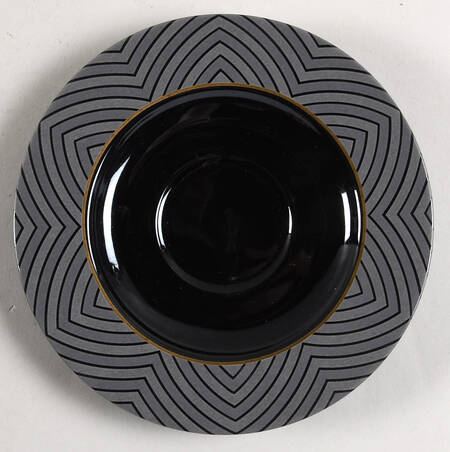 Black Magic Saucer