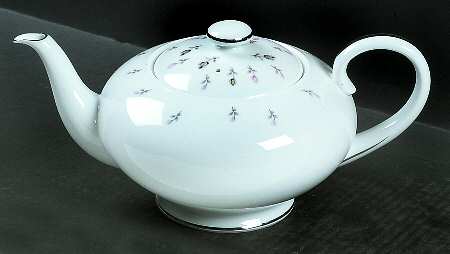 Boutonniere Small Teapot & Lid