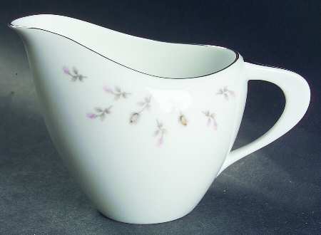 Boutonniere Creamer