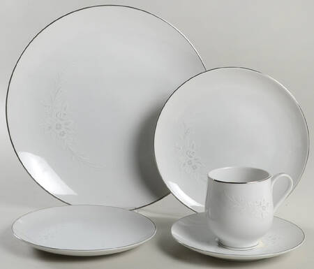 Cantata 40 Piece Estate Set