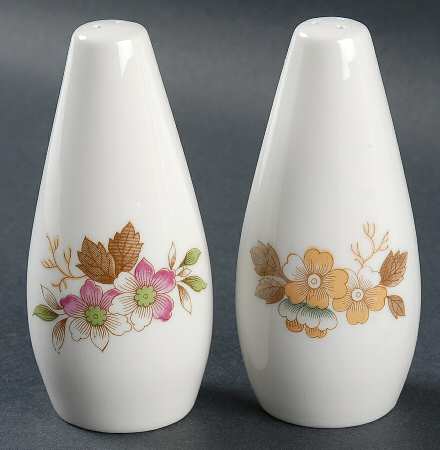 Carlton Salt & Pepper Set