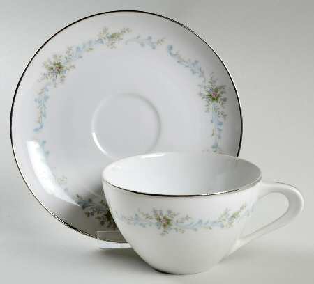 Caramia Flat Cup & Saucer Set