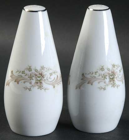 Carousel Salt & Pepper Set