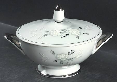 Carole Sugar Bowl & Lid