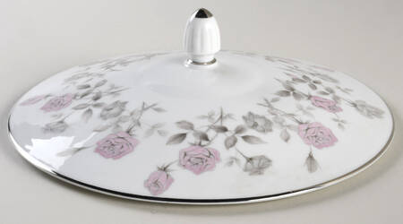 Chantilly Lid for Round Vegetable