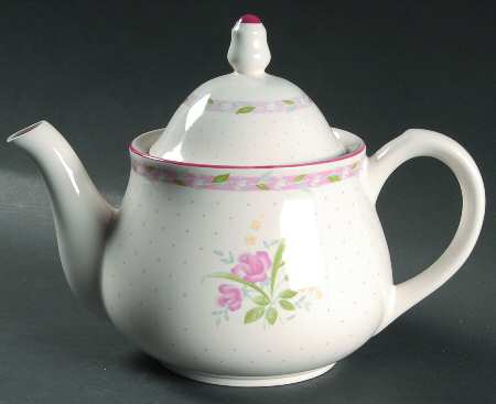 Chateau Teapot & Lid