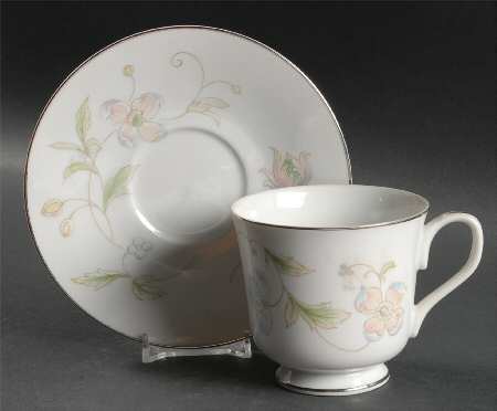 Cherbourg Footed Cup & Saucer Set