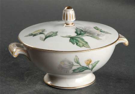 Chrysanthemum (Rim) Sugar Bowl & Lid