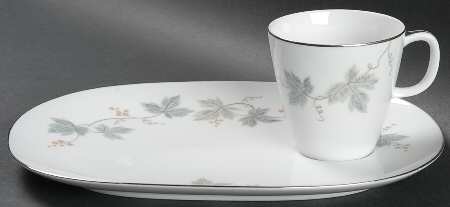 Claire Snack Plate & Cup Set
