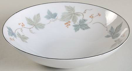 Claire 9" Round Vegetable Bowl