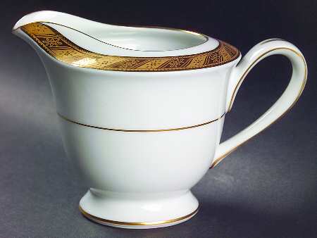 Cleopatra Creamer by Sango