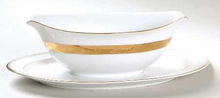 Cleopatra Gravy Boat with Attached Underplate by Sango