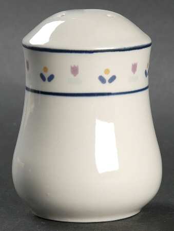 Country Borders Pepper Shaker