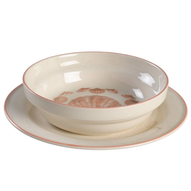Coquille (Korea, Taiwan) Gravy Boat with Attached Underplate