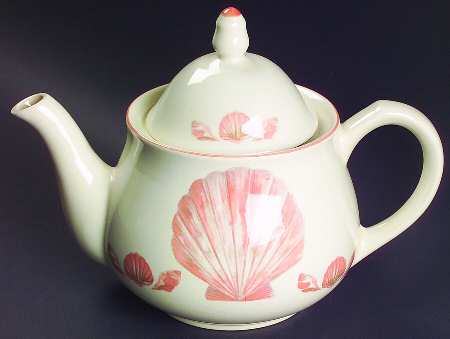 Coquille (Korea, Taiwan) Teapot & Lid