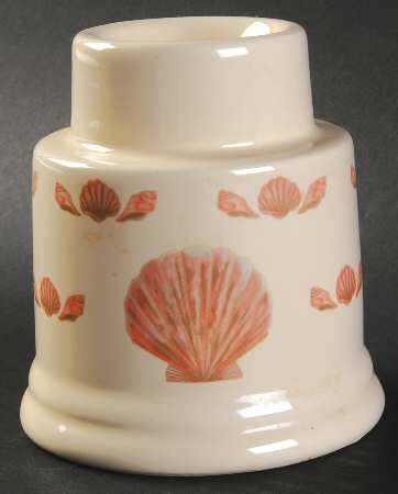 Coquille (Korea, Taiwan) Hurricane Lamp No Globe