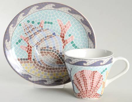 Coquille Flat Cup & Saucer Set
