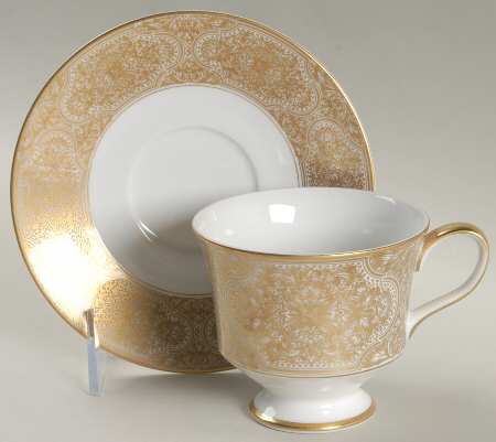 Damask (Gold Trim) Footed Cup & Saucer Set