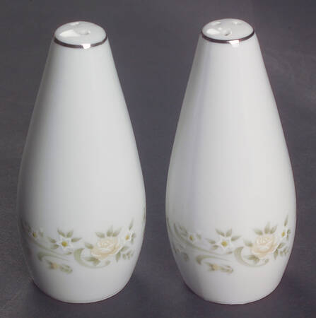 Debutante Salt & Pepper Set