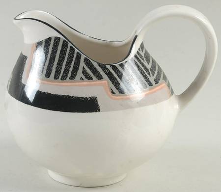 Dimension Black Creamer