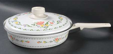 Dijon (Inner Blue Floral Ring) 9" Metal Skillet & Lid