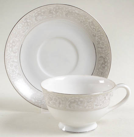 Duchess Footed Cup & Saucer Set