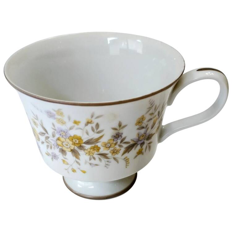 Fernwood Footed Cup