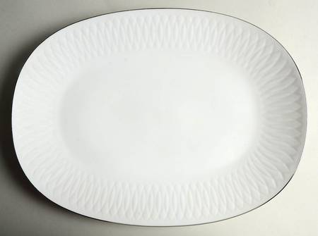 Finesse 16" Oval Serving Platter