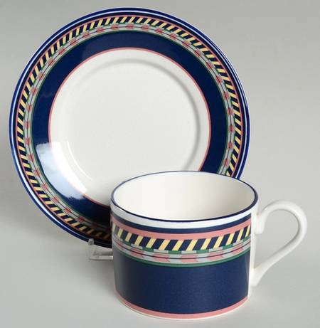 Finlandia Flat Cup & Saucer Set