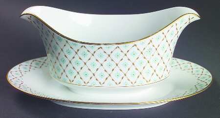 Firenza Gravy Boat with Attached Underplate