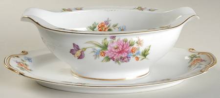 Floradel Gravy Boat with Attached Underplate