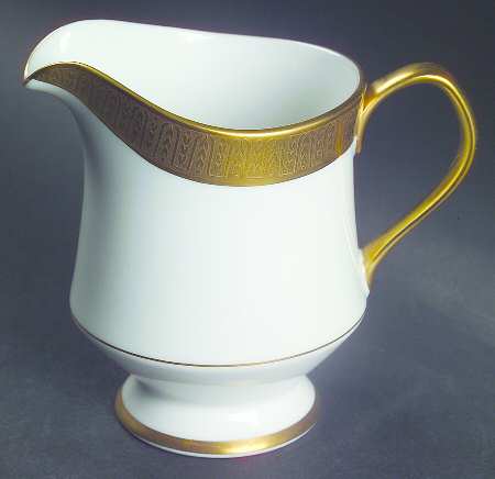 Georgetown Creamer by Sango