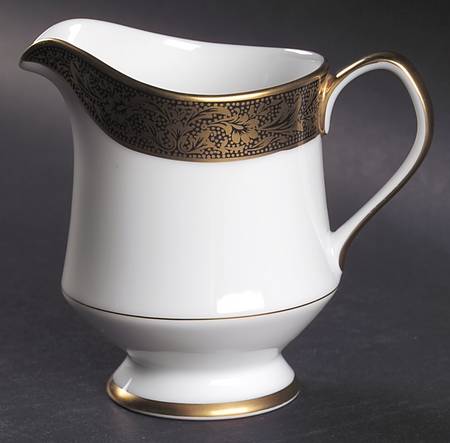 Hampton Creamer